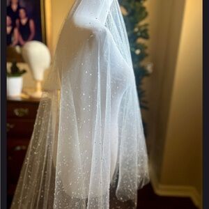 Waltz Length White Dew Drop Veil